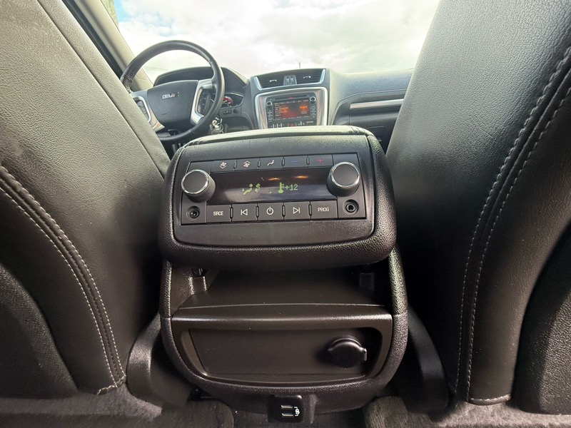 GMC Acadia Limited 4D SUV AWD 2017