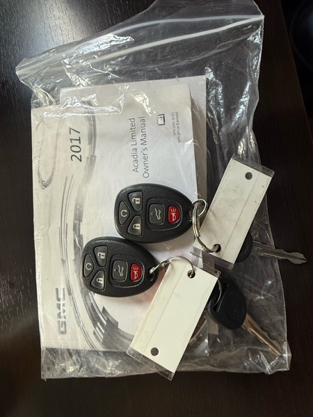 GMC Acadia Limited 4D SUV AWD 2017