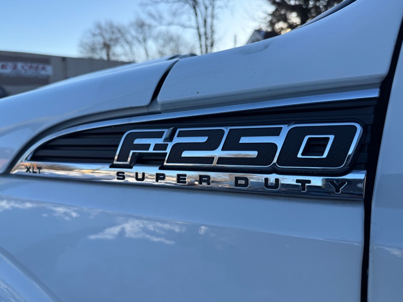 Ford F-250 SD XLT SuperCab 4WD 2016