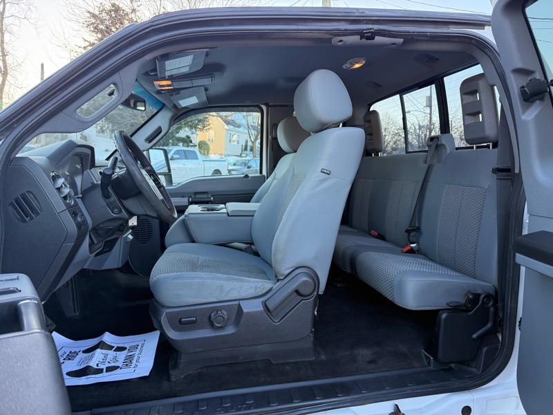 Ford F-250 SD XLT SuperCab 4WD 2016