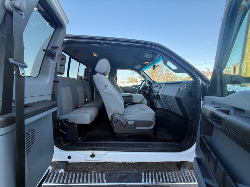 Ford F-250 SD XLT SuperCab 4WD 2016