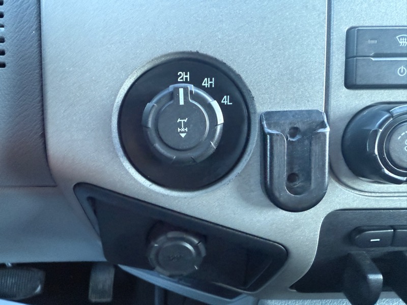 Ford F-250 SD XLT SuperCab 4WD 2016