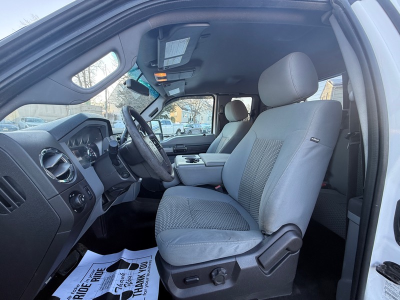 Ford F-250 SD XLT SuperCab 4WD 2016