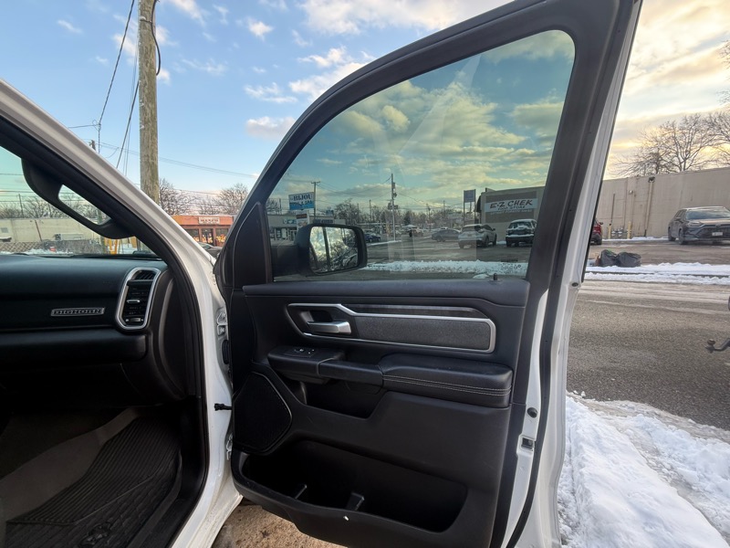 RAM 1500 Big Horn Crew Cab SWB 4WD 2019