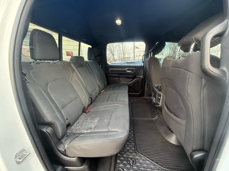 RAM 1500 Big Horn Crew Cab SWB 4WD 2019