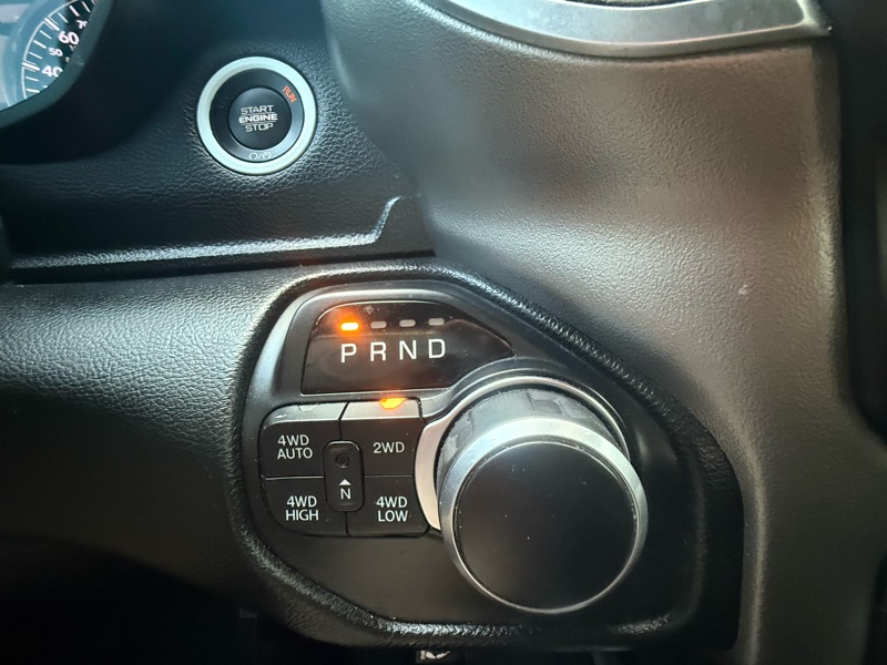 RAM 1500 Big Horn Crew Cab SWB 4WD 2019