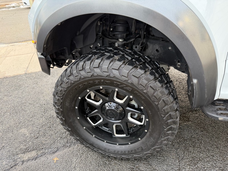 Ford F-150 Raptor SuperCrew 4WD 2017