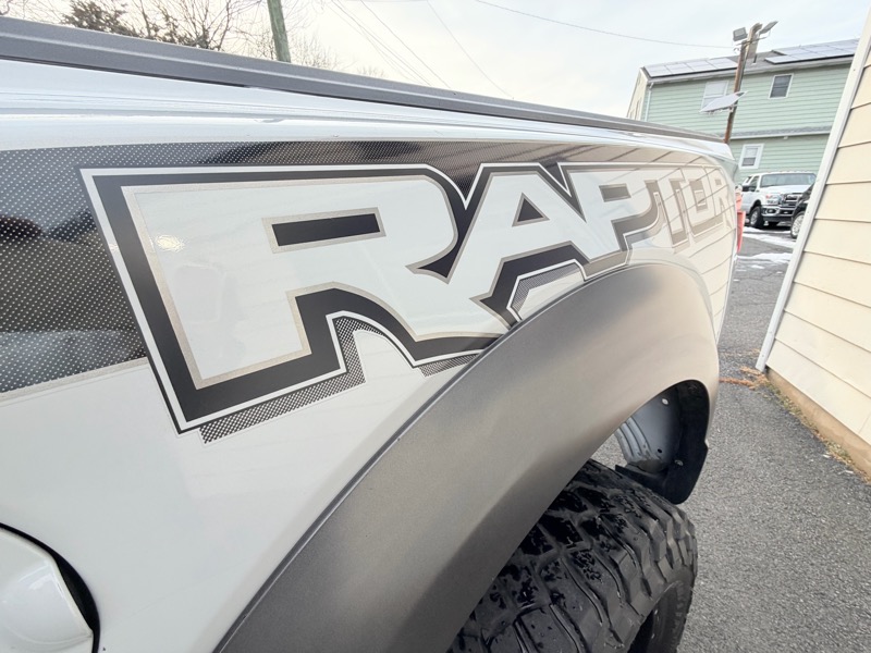 Ford F-150 Raptor SuperCrew 4WD 2017
