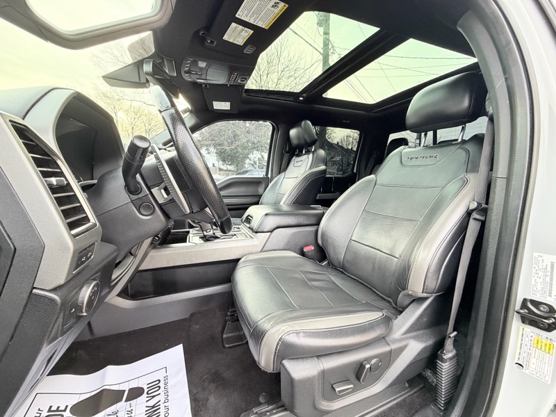 Ford F-150 Raptor SuperCrew 4WD 2017