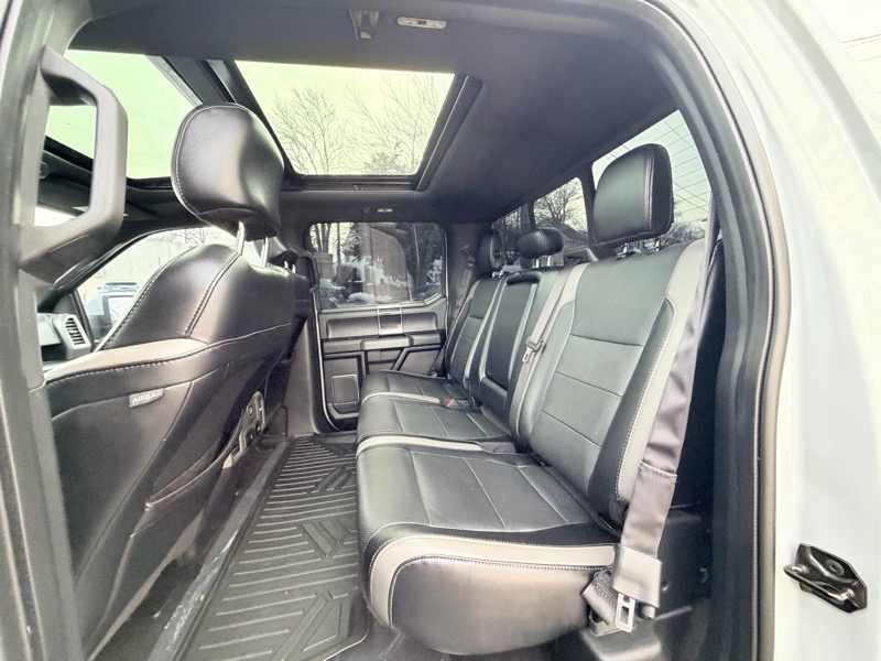 Ford F-150 Raptor SuperCrew 4WD 2017