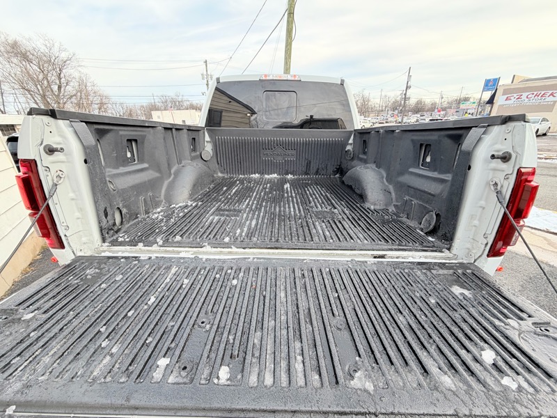 Ford F-150 Raptor SuperCrew 4WD 2017