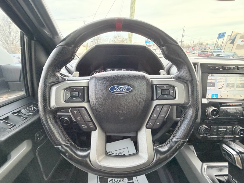 Ford F-150 Raptor SuperCrew 4WD 2017