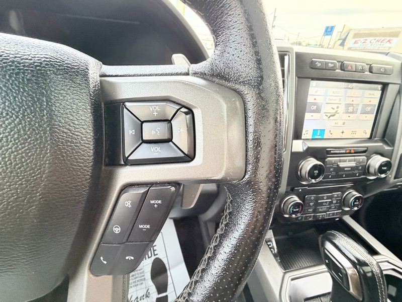 Ford F-150 Raptor SuperCrew 4WD 2017