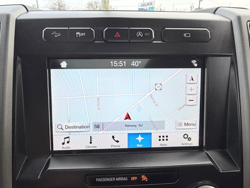 Ford F-150 Raptor SuperCrew 4WD 2017