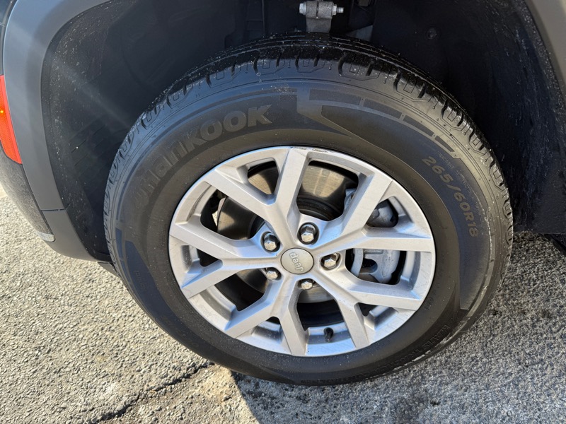 Jeep Grand Cherokee L Limited 4D SUV 4WD 2022