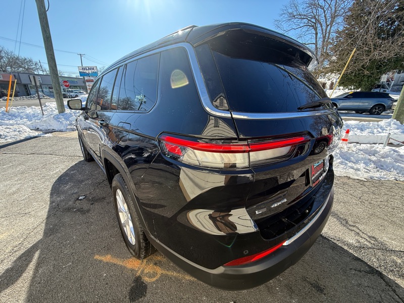 Jeep Grand Cherokee L Limited 4D SUV 4WD 2022