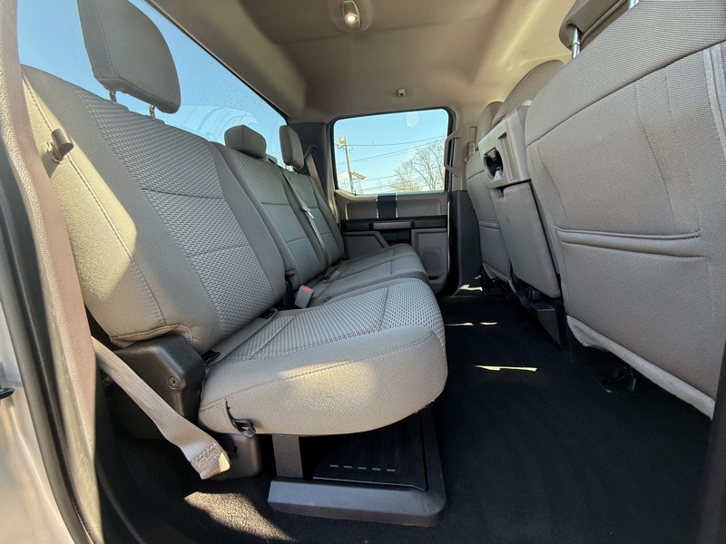 Ford F-250 SD XLT Crew Cab 4WD 2019