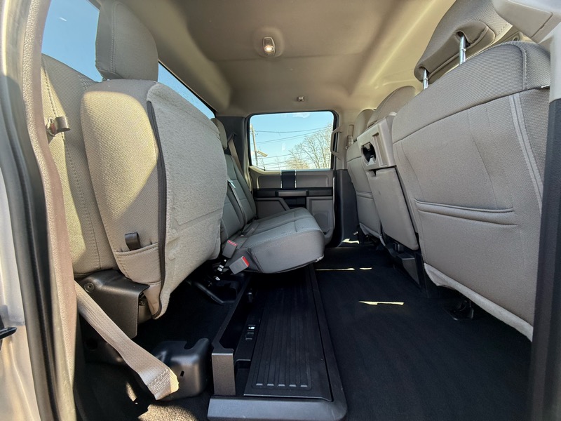 Ford F-250 SD XLT Crew Cab 4WD 2019