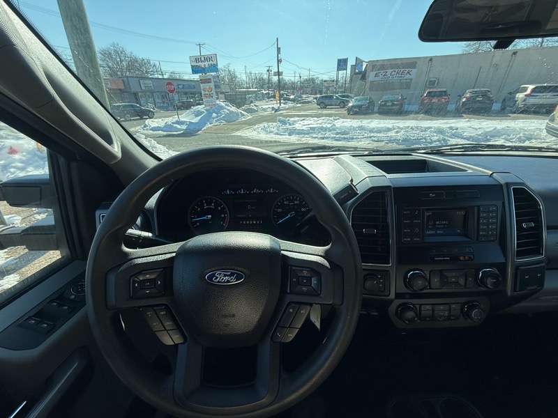 Ford F-250 SD XLT Crew Cab 4WD 2019