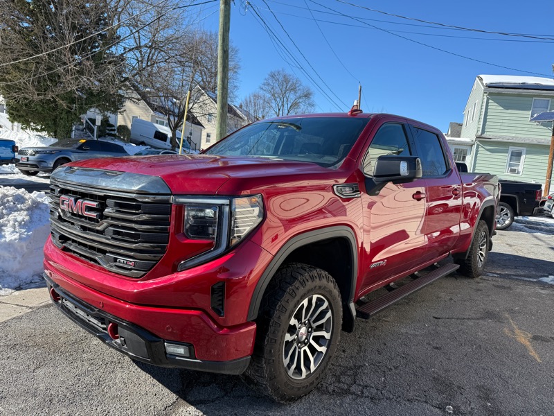 GMC Sierra 1500 AT4 Crew Cab 4WD 2023
