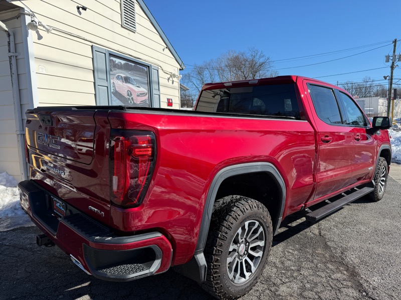 GMC Sierra 1500 AT4 Crew Cab 4WD 2023