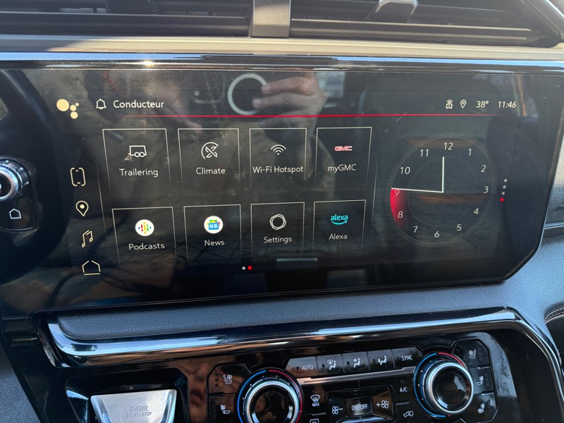 GMC Sierra 1500 AT4 Crew Cab 4WD 2023