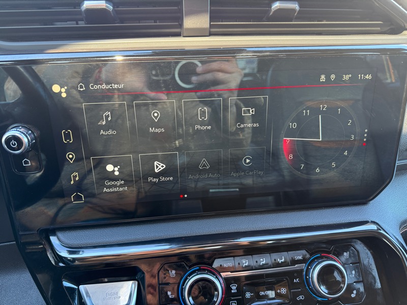 GMC Sierra 1500 AT4 Crew Cab 4WD 2023