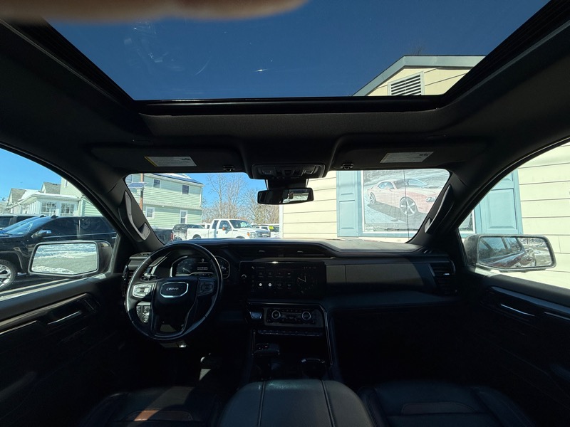 GMC Sierra 1500 AT4 Crew Cab 4WD 2023