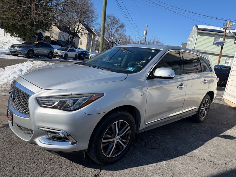 Infiniti QX60 Base AWD 2018