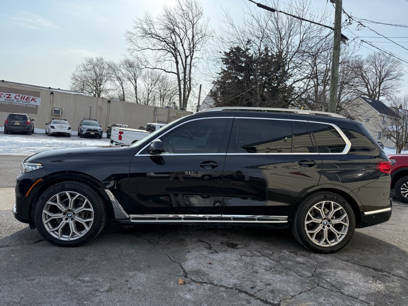 BMW X7 XDrive40i 4D SUV 2021