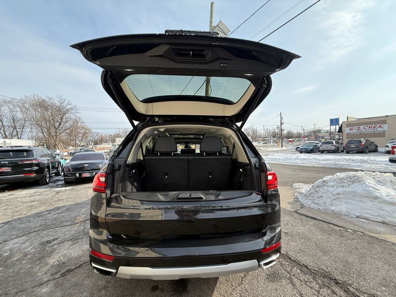 BMW X7 XDrive40i 4D SUV 2021