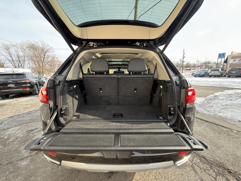 BMW X7 XDrive40i 4D SUV 2021