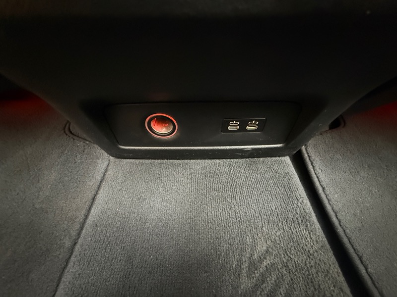 BMW X7 XDrive40i 4D SUV 2021