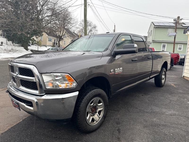RAM 3500 Tradesman Crew Cab 4WD 2016