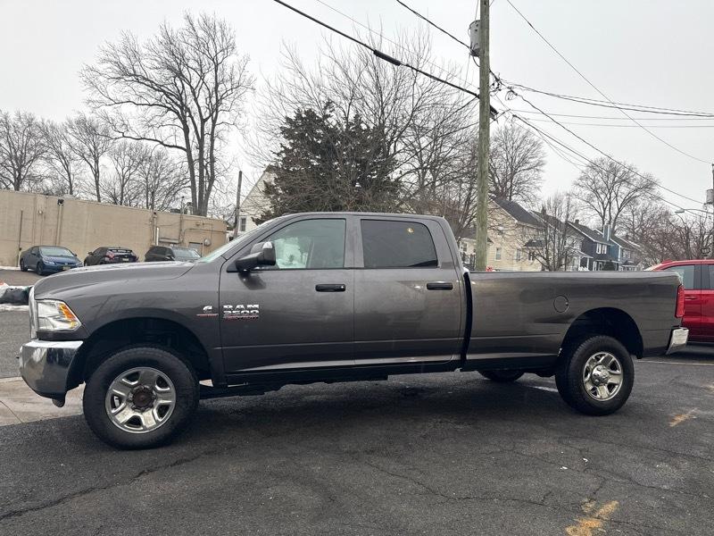 RAM 3500 Tradesman Crew Cab 4WD 2016