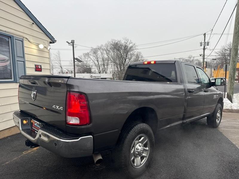 RAM 3500 Tradesman Crew Cab 4WD 2016
