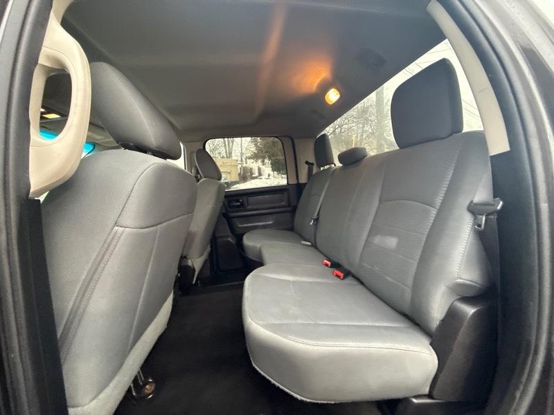 RAM 3500 Tradesman Crew Cab 4WD 2016