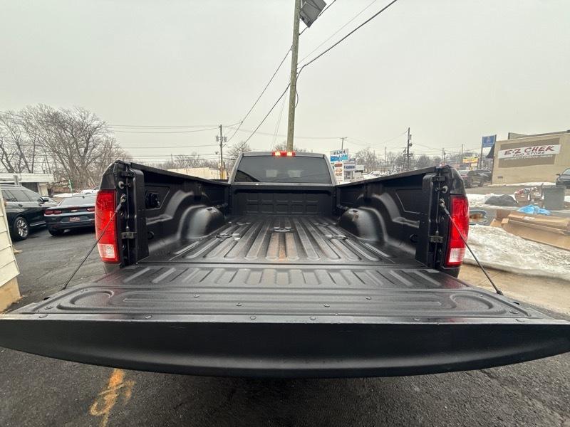 RAM 3500 Tradesman Crew Cab 4WD 2016