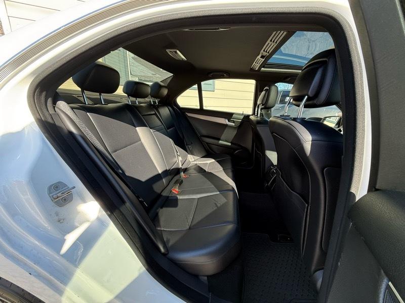 Mercedes-Benz C-Class C300 4MATIC Sport Sedan 2013