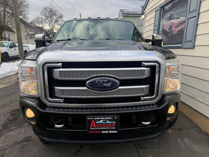 Ford F-350 Super Duty Chassis  2014