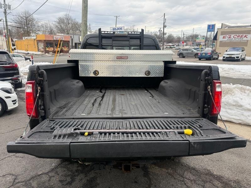 Ford F-350 Super Duty Chassis  2014