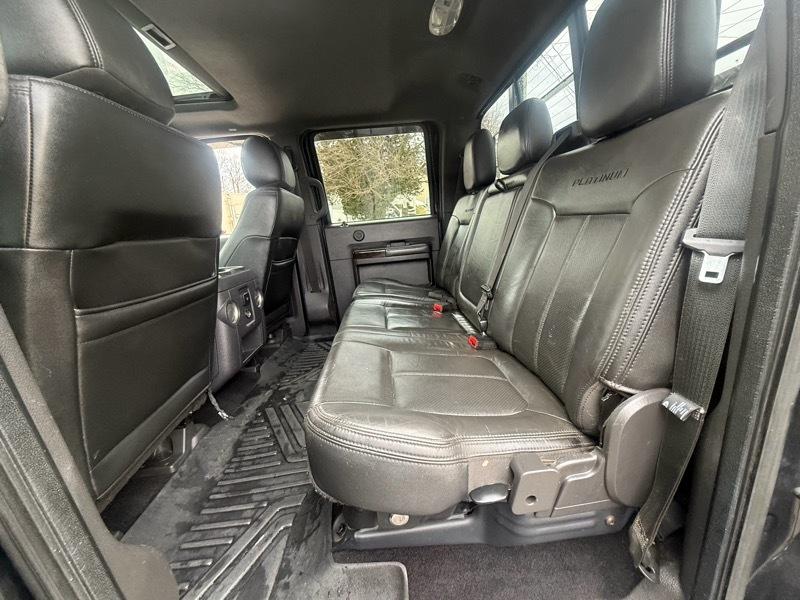 Ford F-350 Super Duty Chassis  2014