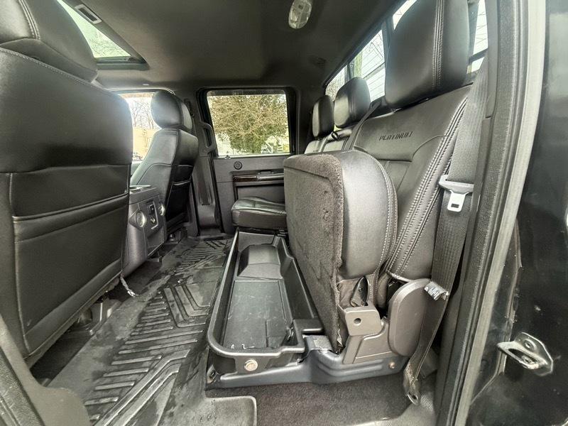 Ford F-350 Super Duty Chassis  2014