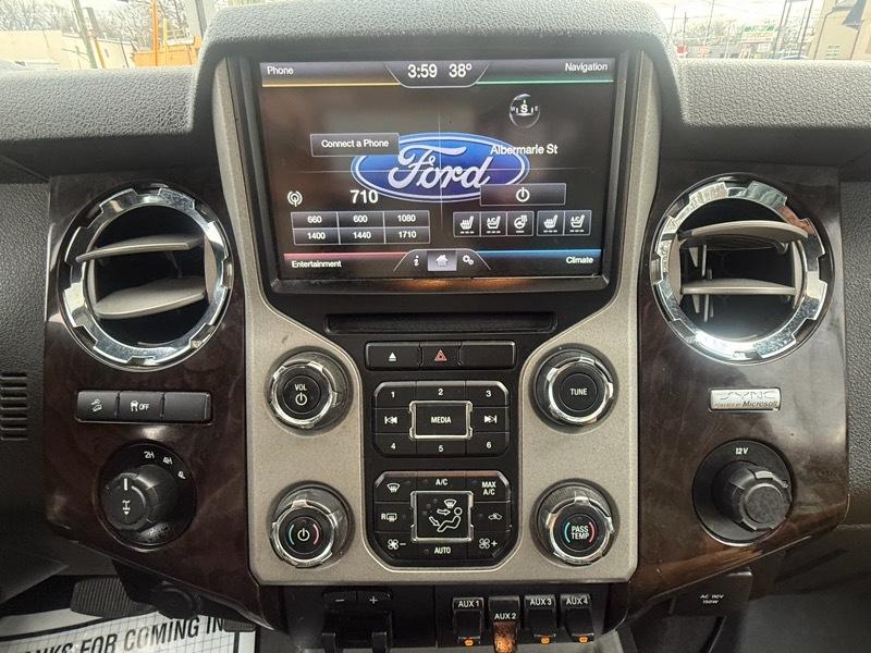 Ford F-350 Super Duty Chassis  2014