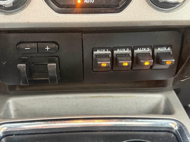 Ford F-350 Super Duty Chassis  2014