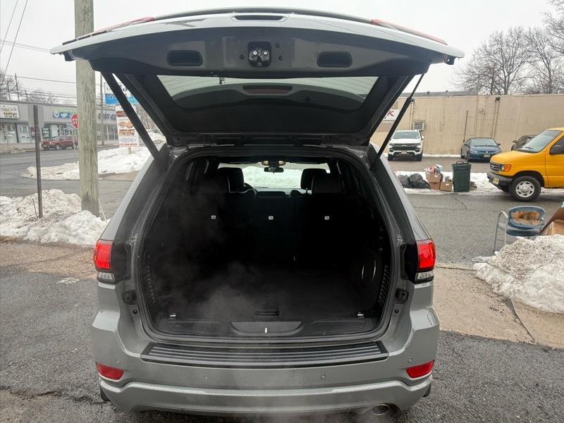 Jeep Grand Cherokee Laredo X 4WD 2021