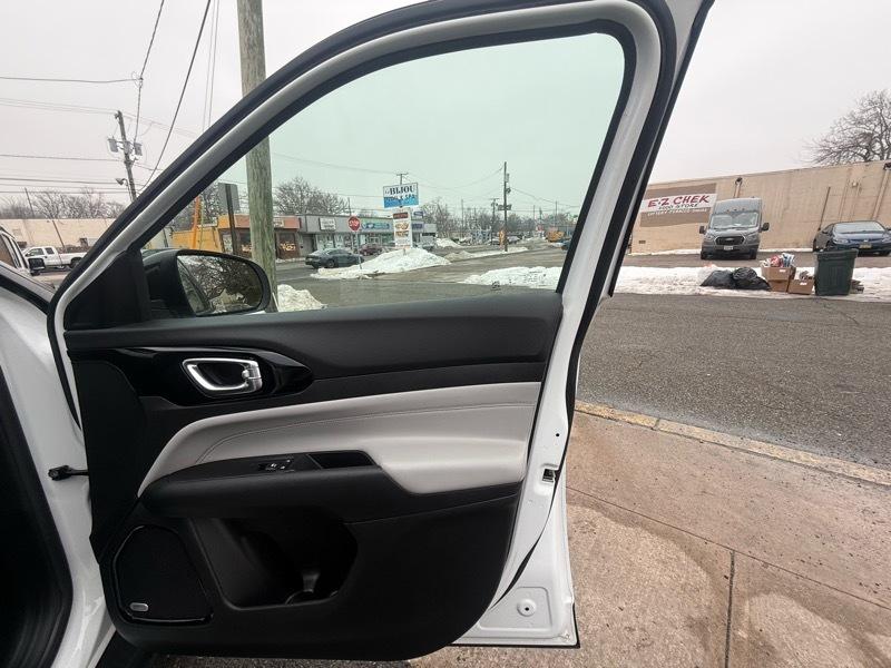 Jeep Compass Limited 4D SUV 4WD 2022