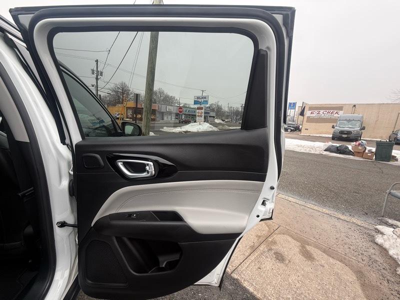 Jeep Compass Limited 4D SUV 4WD 2022