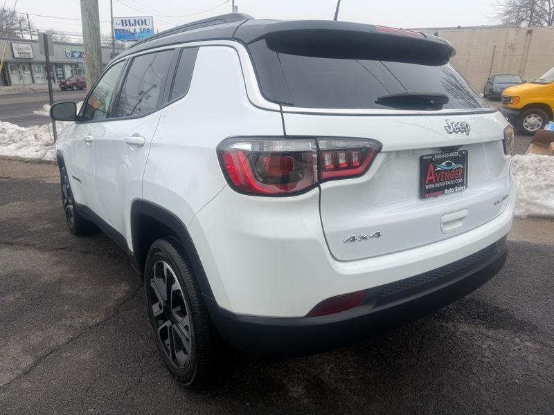 Jeep Compass Limited 4D SUV 4WD 2022