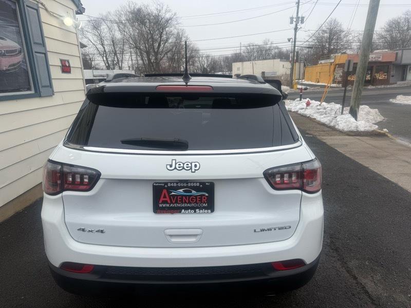 Jeep Compass Limited 4D SUV 4WD 2022